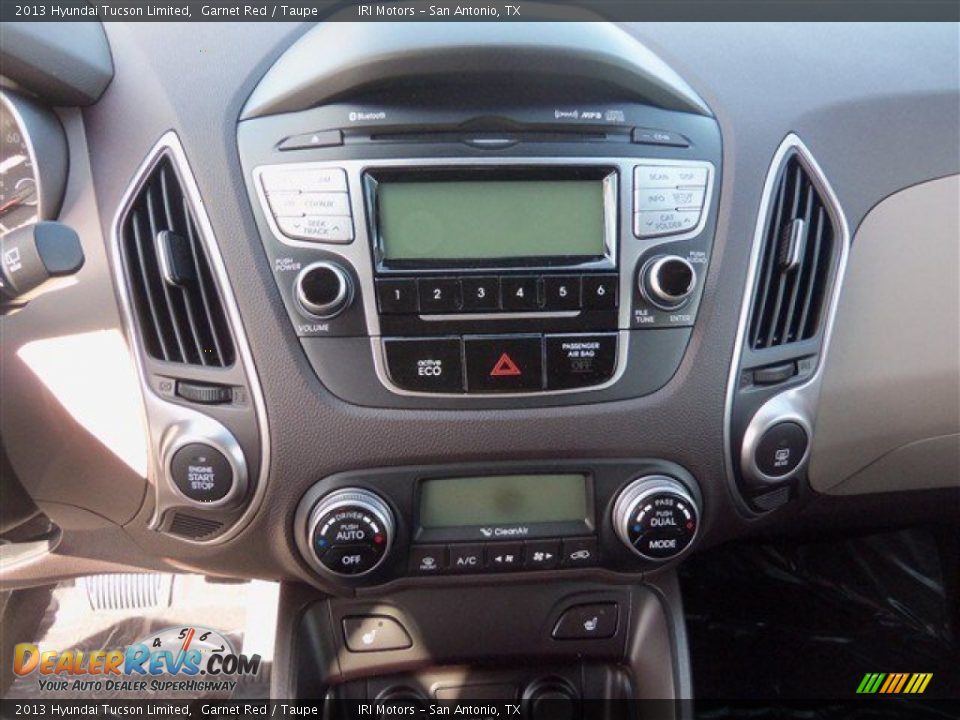 2013 Hyundai Tucson Limited Garnet Red / Taupe Photo #16