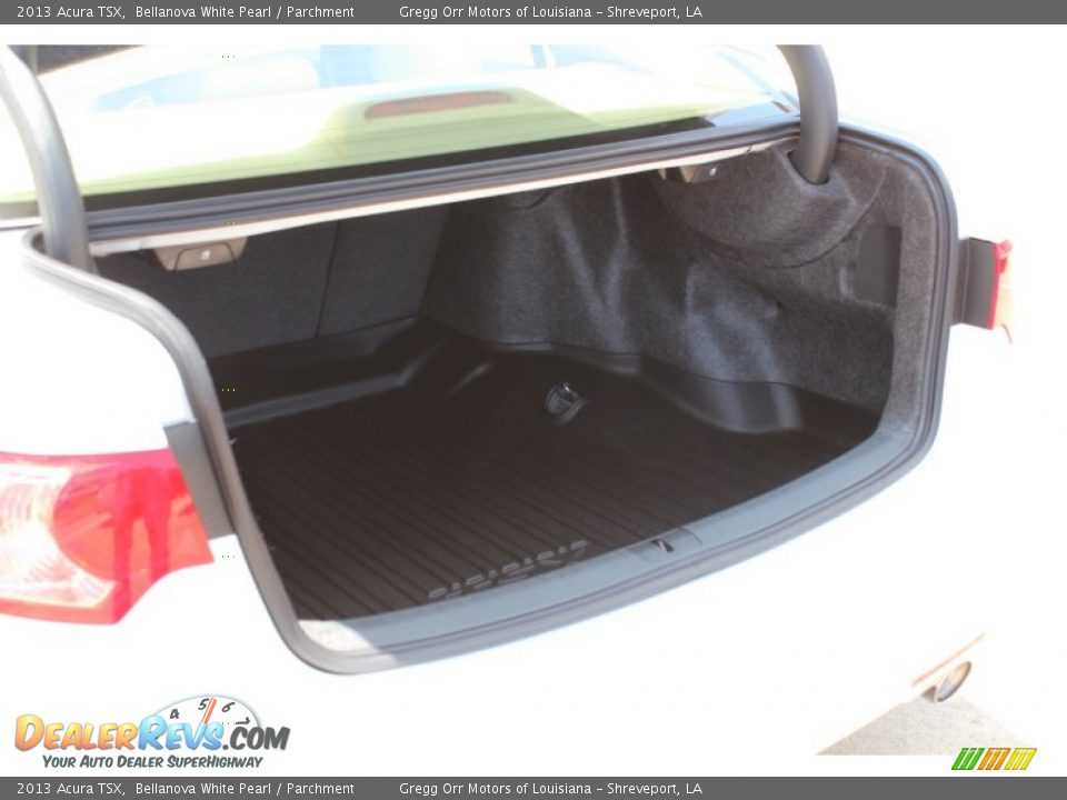 2013 Acura TSX Bellanova White Pearl / Parchment Photo #24