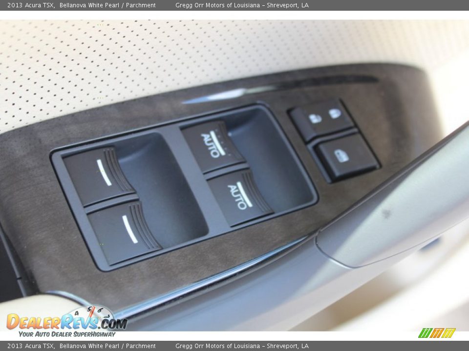 2013 Acura TSX Bellanova White Pearl / Parchment Photo #32