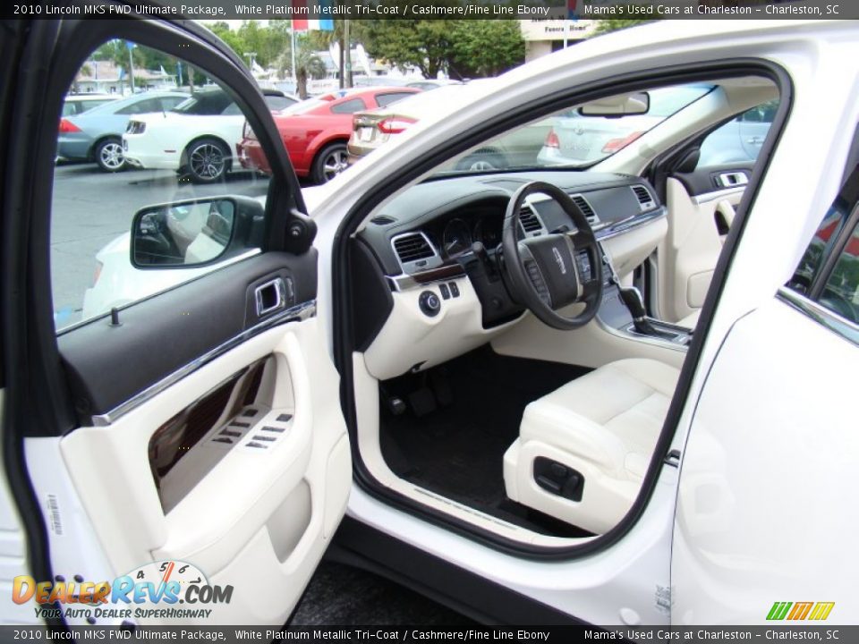 2010 Lincoln MKS FWD Ultimate Package White Platinum Metallic Tri-Coat / Cashmere/Fine Line Ebony Photo #9
