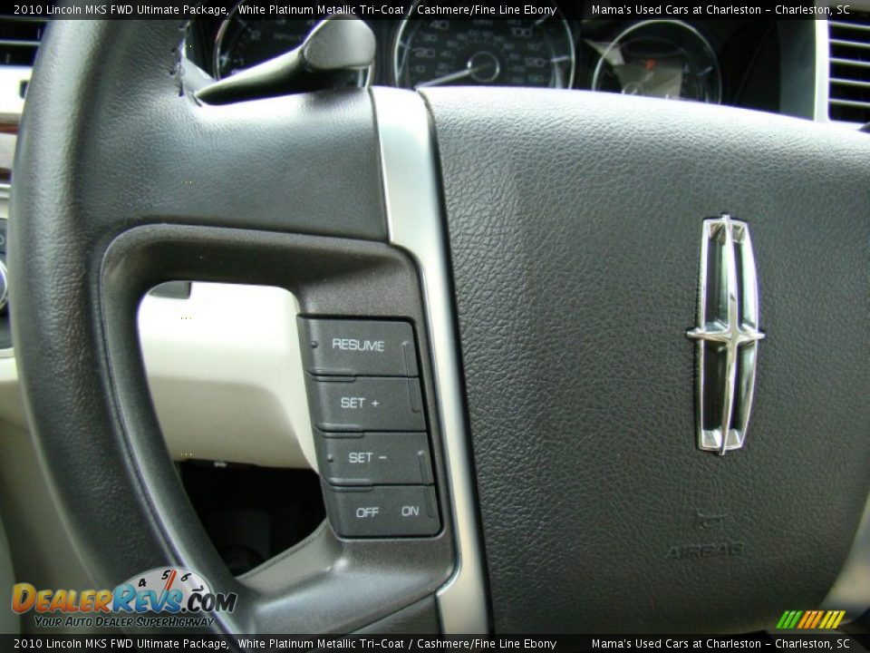 2010 Lincoln MKS FWD Ultimate Package White Platinum Metallic Tri-Coat / Cashmere/Fine Line Ebony Photo #31