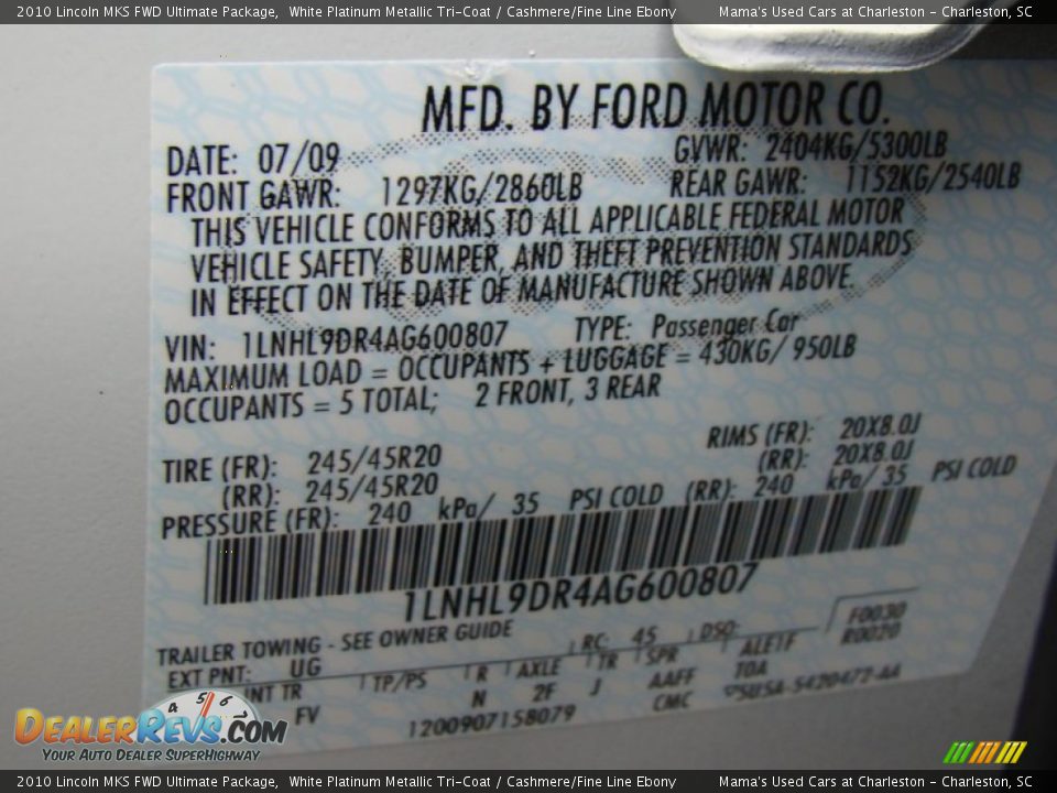 2010 Lincoln MKS FWD Ultimate Package White Platinum Metallic Tri-Coat / Cashmere/Fine Line Ebony Photo #35