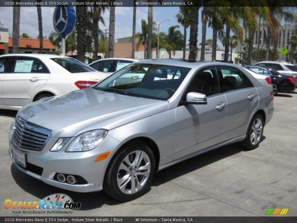 Front 3/4 View of 2010 Mercedes-Benz E 350 Sedan Photo #5