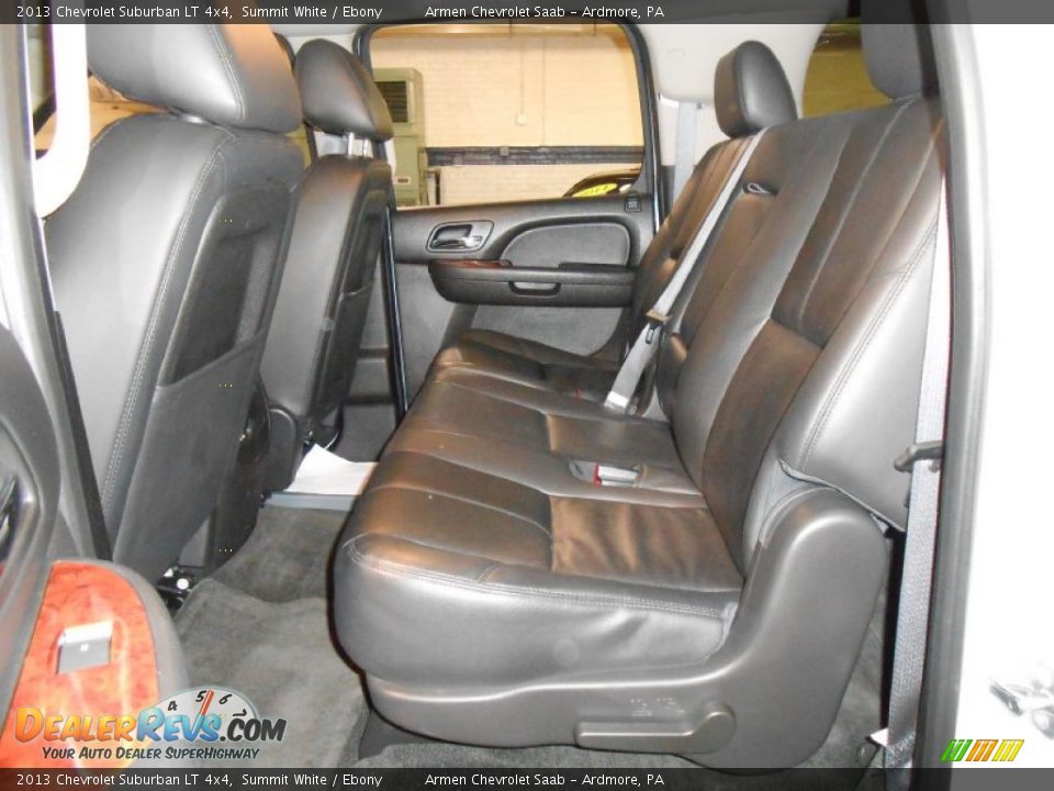 2013 Chevrolet Suburban LT 4x4 Summit White / Ebony Photo #17