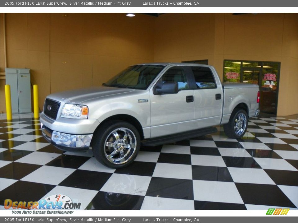 2005 Ford F150 Lariat SuperCrew Silver Metallic / Medium Flint Grey Photo #3