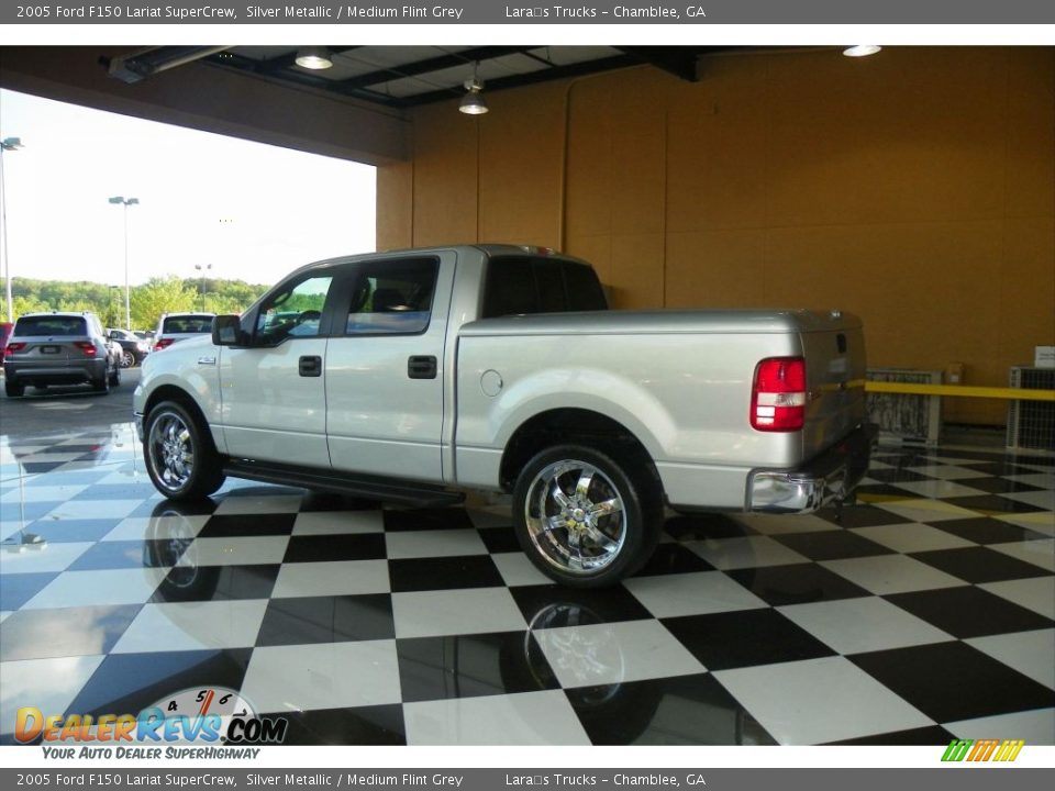 2005 Ford F150 Lariat SuperCrew Silver Metallic / Medium Flint Grey Photo #4