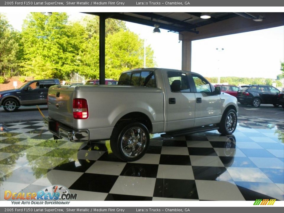 2005 Ford F150 Lariat SuperCrew Silver Metallic / Medium Flint Grey Photo #6