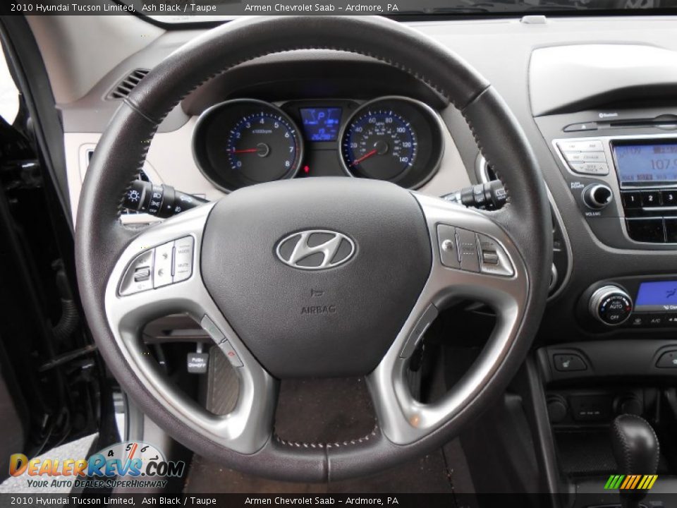 2010 Hyundai Tucson Limited Ash Black / Taupe Photo #23