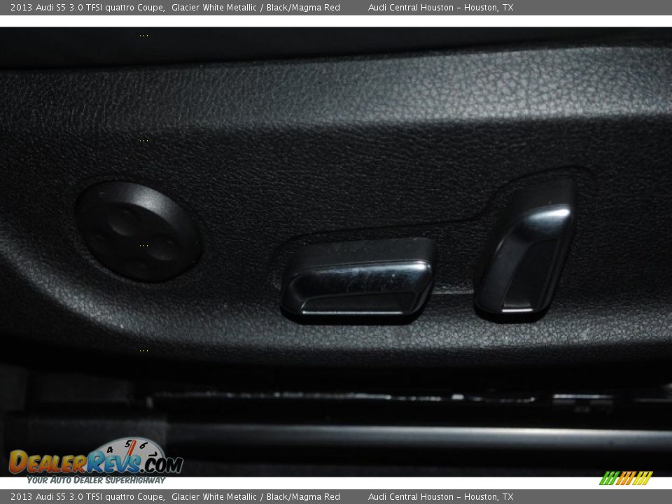 2013 Audi S5 3.0 TFSI quattro Coupe Glacier White Metallic / Black/Magma Red Photo #18