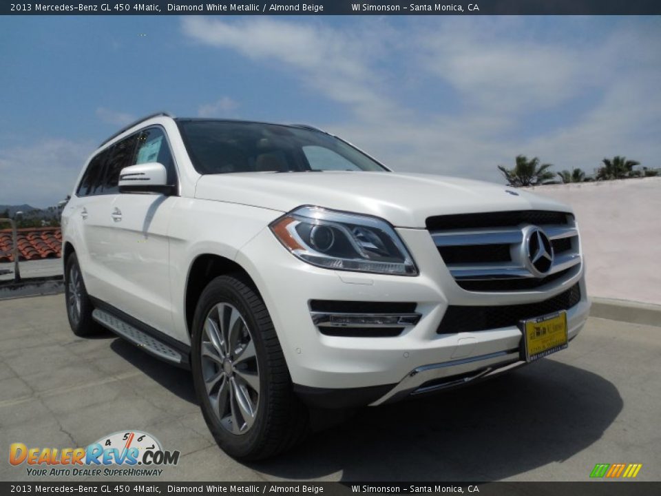 2013 Mercedes-Benz GL 450 4Matic Diamond White Metallic / Almond Beige Photo #11