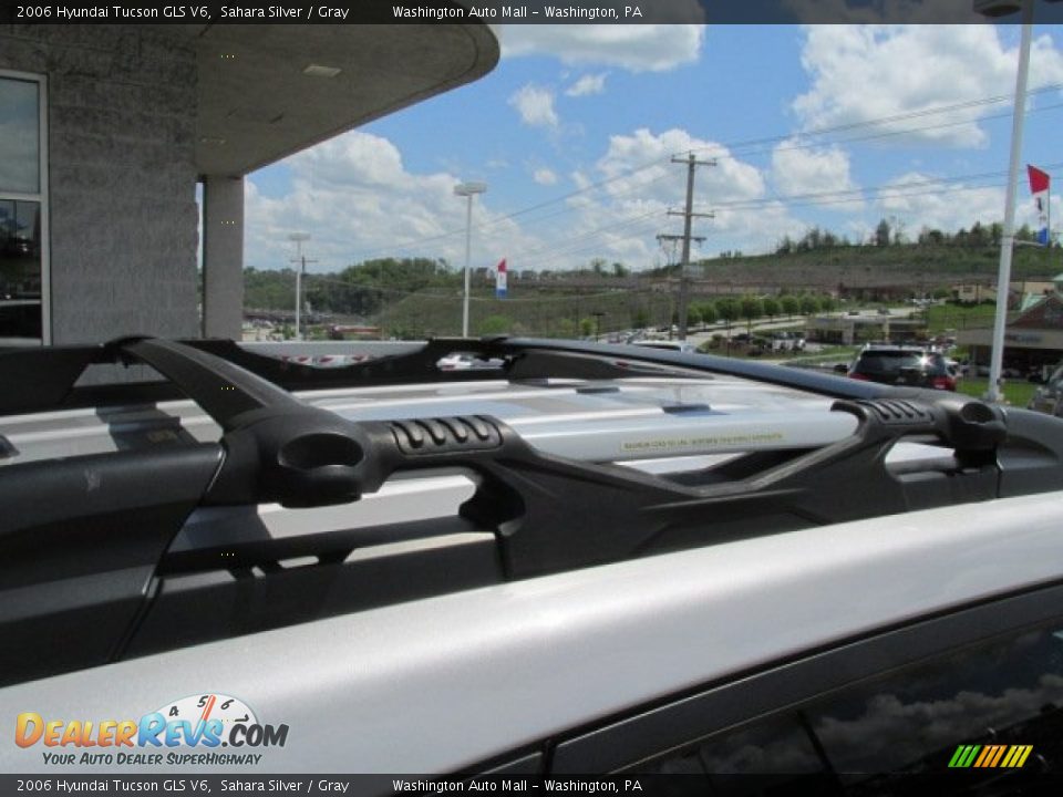 2006 Hyundai Tucson GLS V6 Sahara Silver / Gray Photo #3