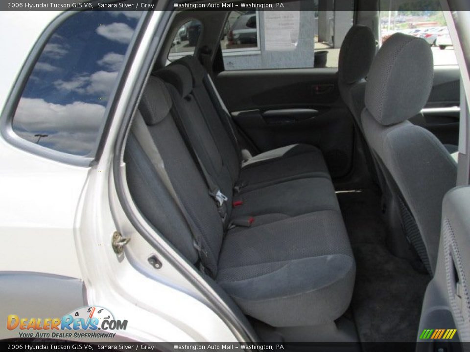 2006 Hyundai Tucson GLS V6 Sahara Silver / Gray Photo #12