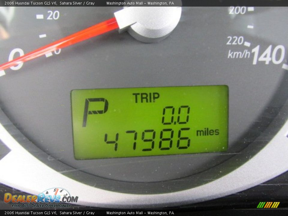 2006 Hyundai Tucson GLS V6 Sahara Silver / Gray Photo #20