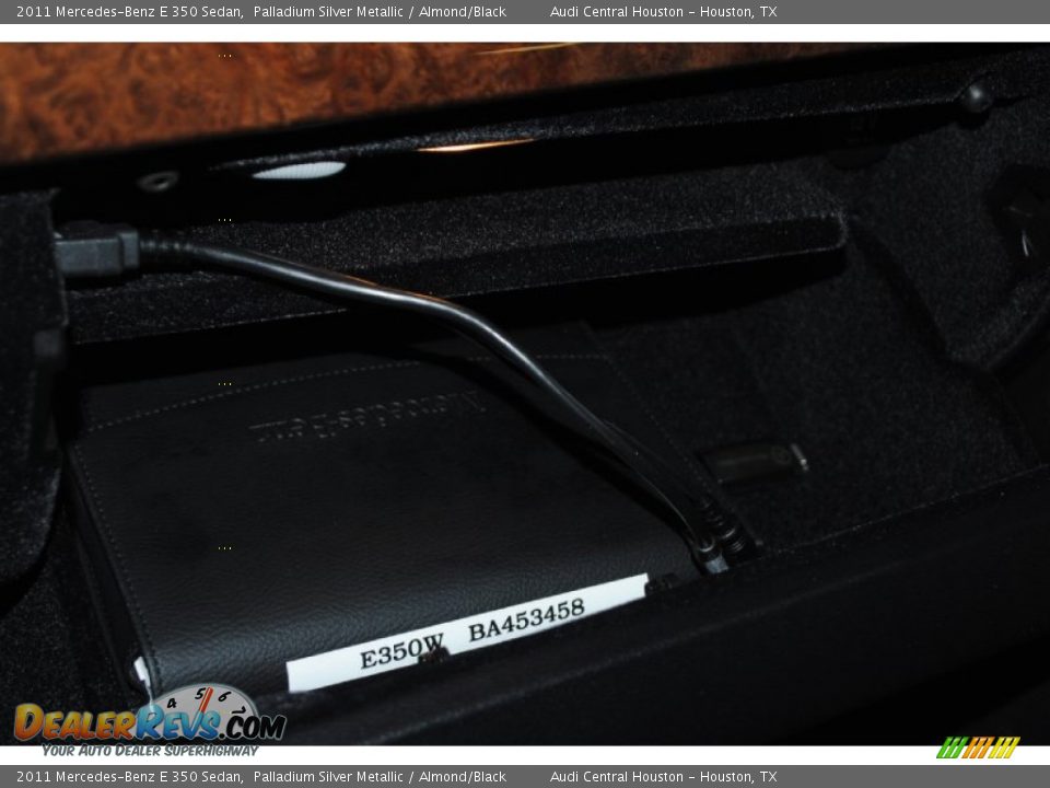 2011 Mercedes-Benz E 350 Sedan Palladium Silver Metallic / Almond/Black Photo #20