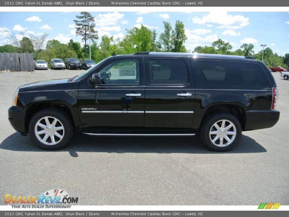 2013 GMC Yukon XL Denali AWD Onyx Black / Ebony Photo #3