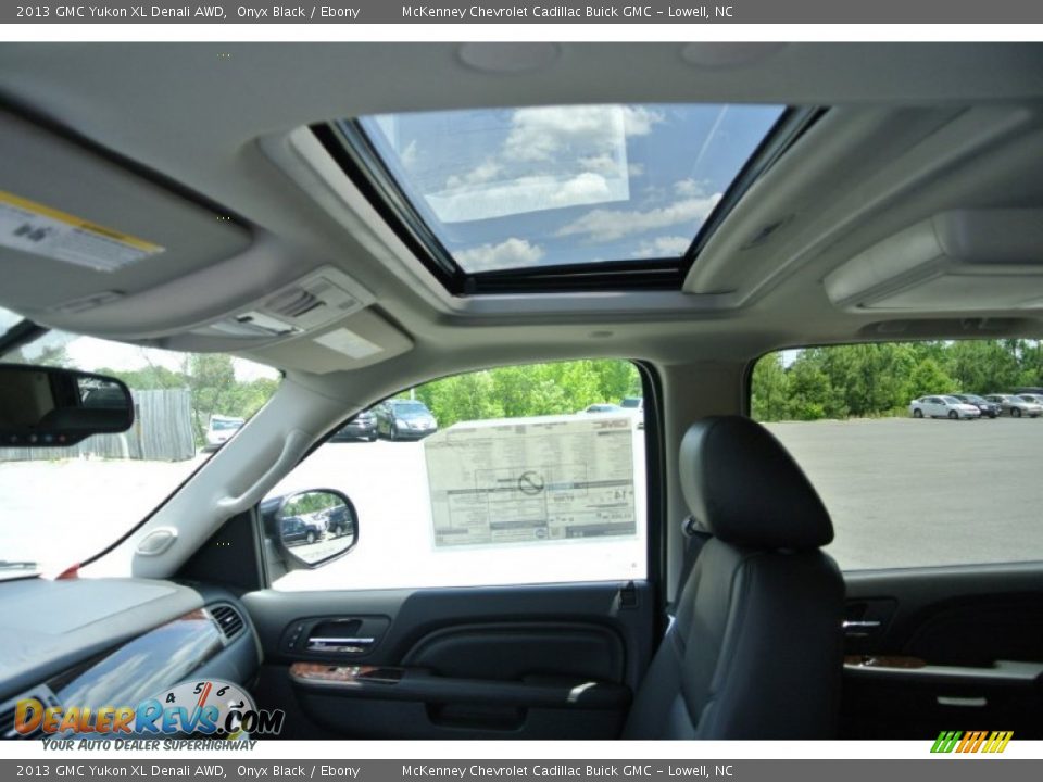 2013 GMC Yukon XL Denali AWD Onyx Black / Ebony Photo #11