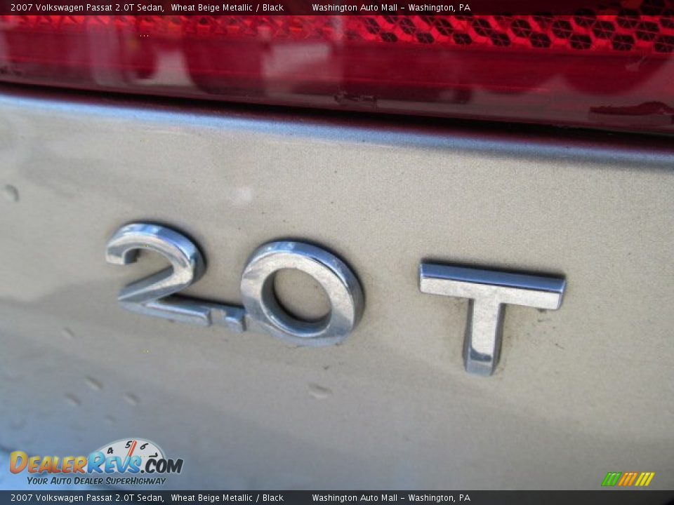 2007 Volkswagen Passat 2.0T Sedan Wheat Beige Metallic / Black Photo #8