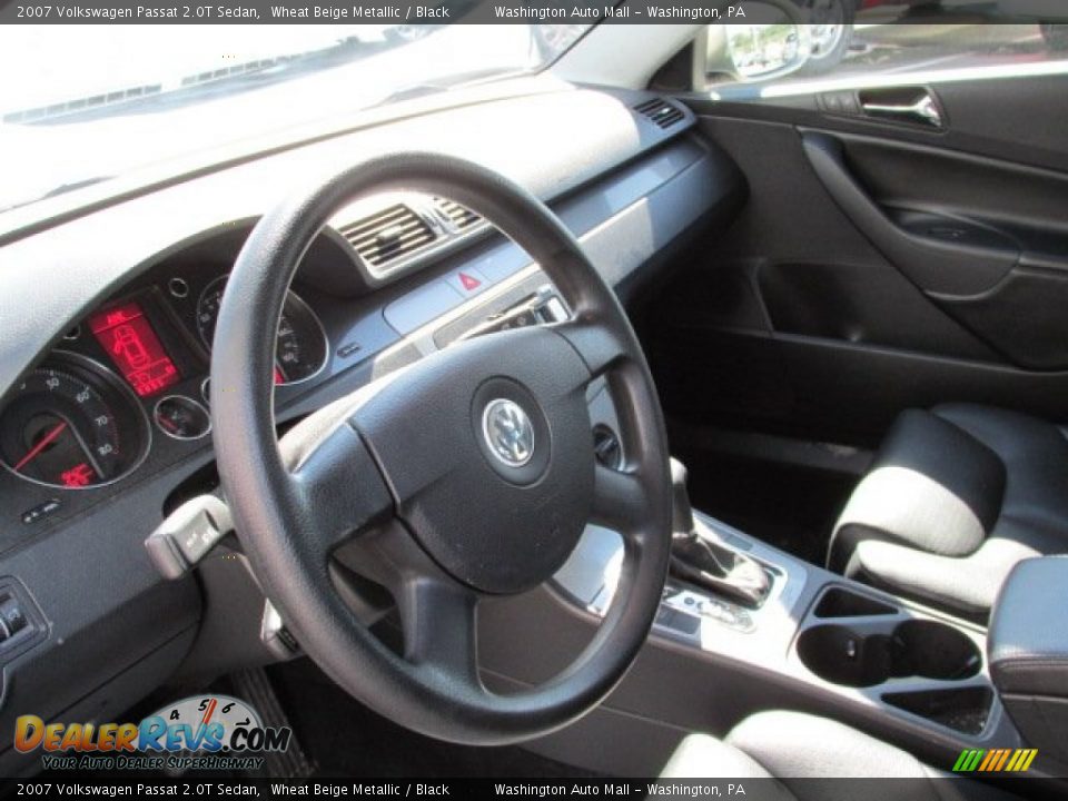 2007 Volkswagen Passat 2.0T Sedan Wheat Beige Metallic / Black Photo #10