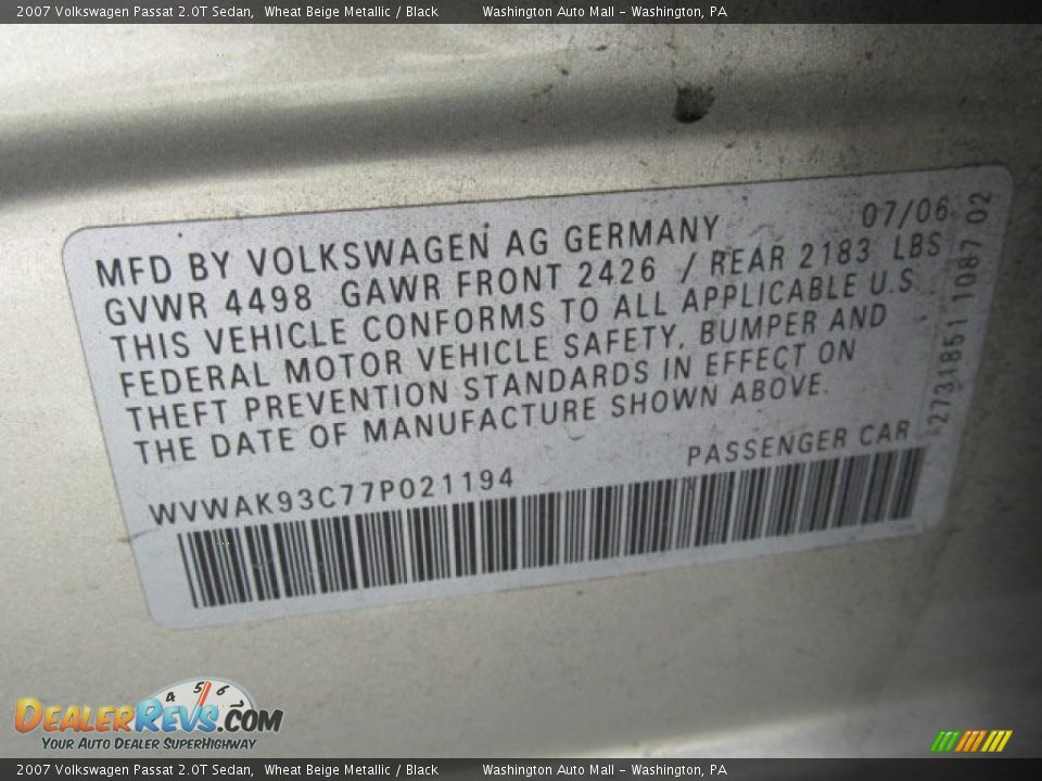 2007 Volkswagen Passat 2.0T Sedan Wheat Beige Metallic / Black Photo #19