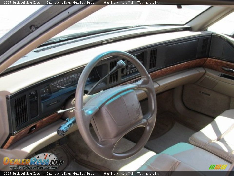 Dashboard of 1995 Buick LeSabre Custom Photo #13