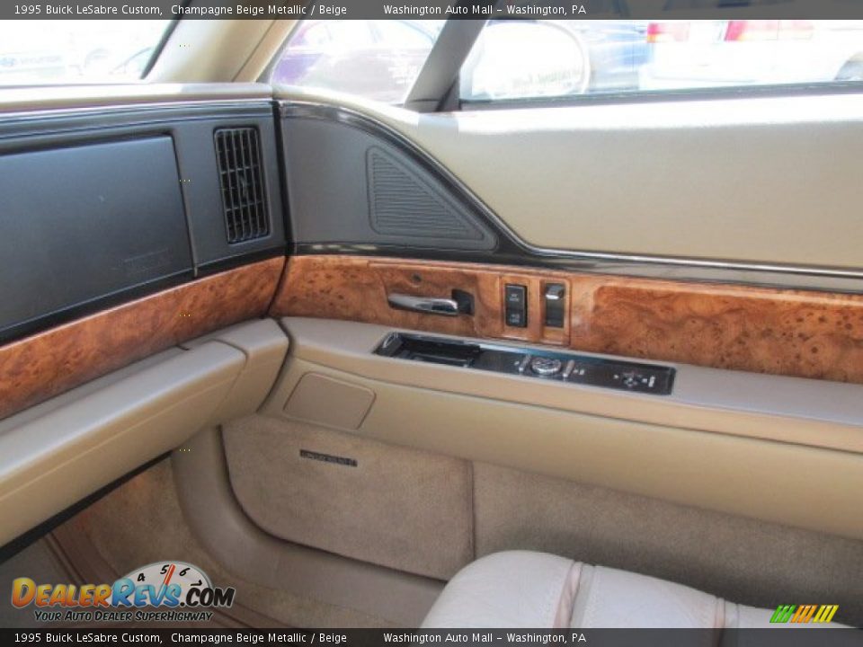 1995 Buick LeSabre Custom Champagne Beige Metallic / Beige Photo #16