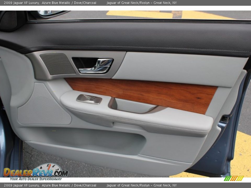 2009 Jaguar XF Luxury Azure Blue Metallic / Dove/Charcoal Photo #10