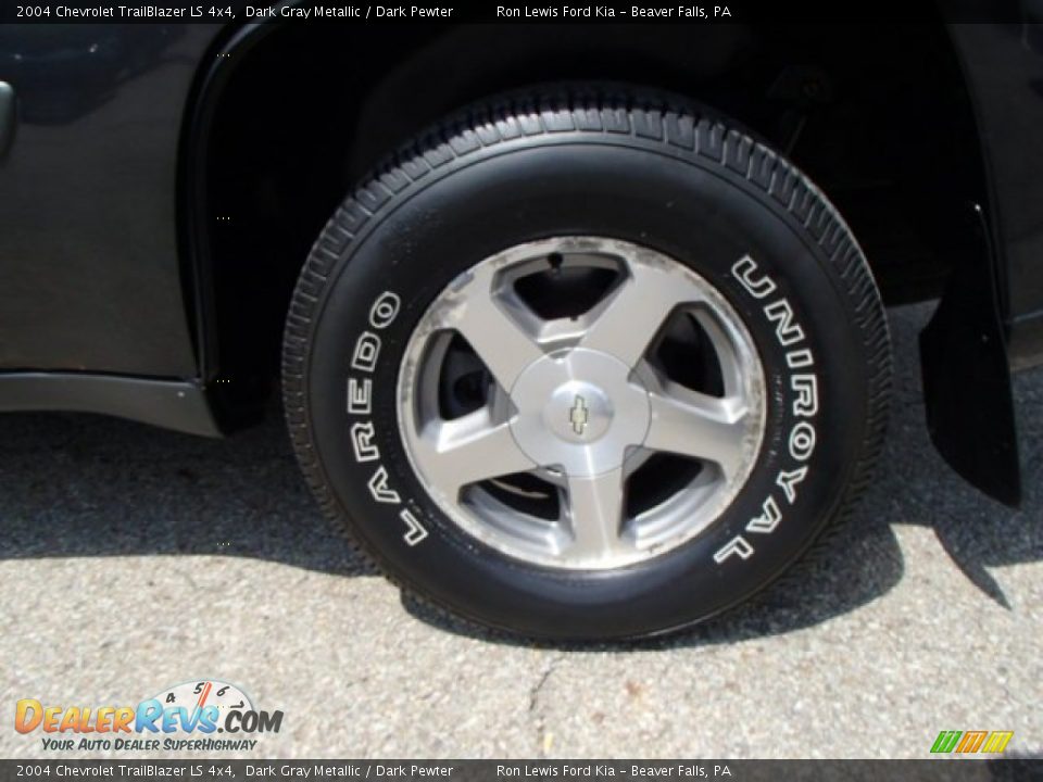 2004 Chevrolet TrailBlazer LS 4x4 Wheel Photo #9