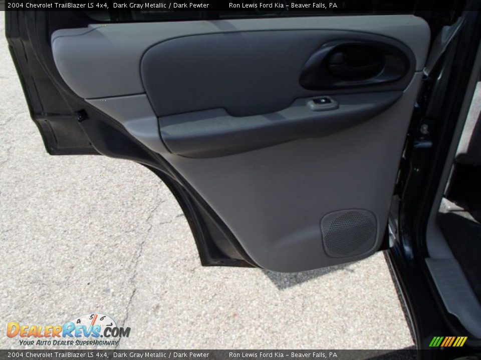 2004 Chevrolet TrailBlazer LS 4x4 Dark Gray Metallic / Dark Pewter Photo #14