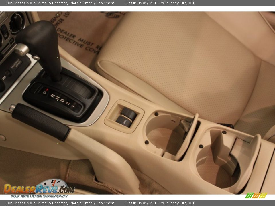 2005 Mazda MX-5 Miata LS Roadster Nordic Green / Parchment Photo #19