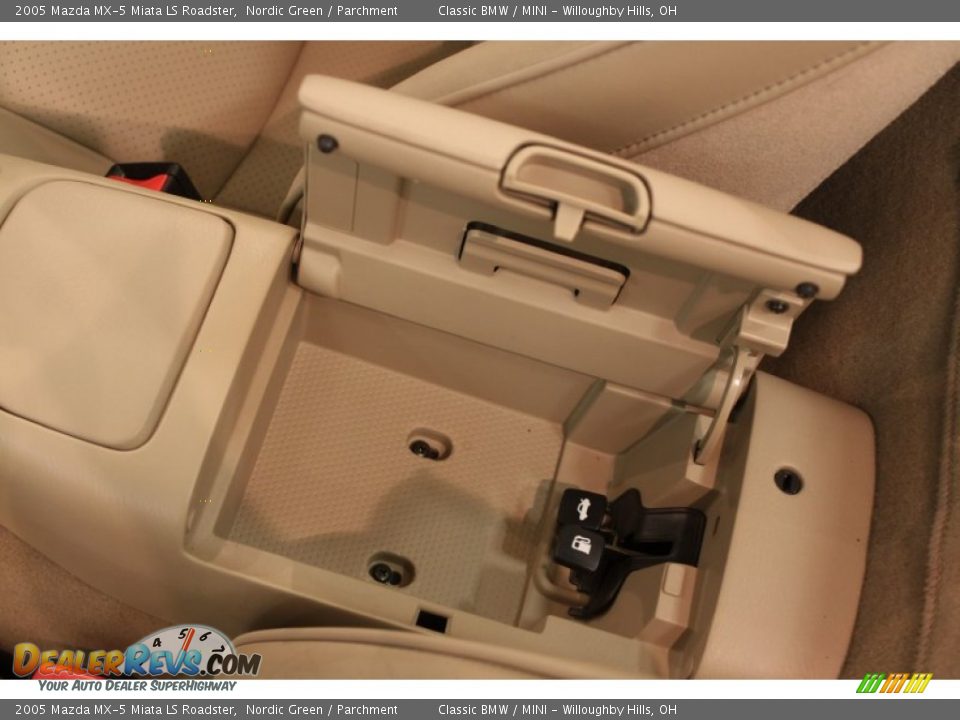 2005 Mazda MX-5 Miata LS Roadster Nordic Green / Parchment Photo #20