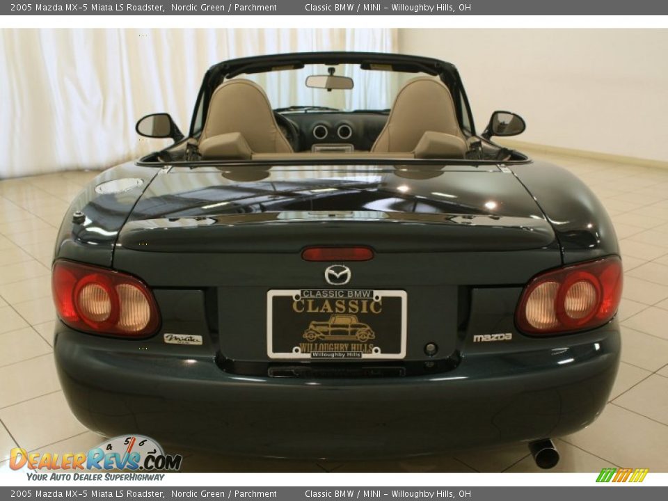 2005 Mazda MX-5 Miata LS Roadster Nordic Green / Parchment Photo #25