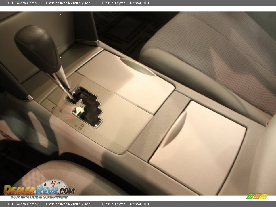 2011 Toyota Camry LE Classic Silver Metallic / Ash Photo #10