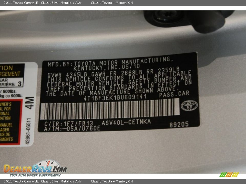 2011 Toyota Camry LE Classic Silver Metallic / Ash Photo #18