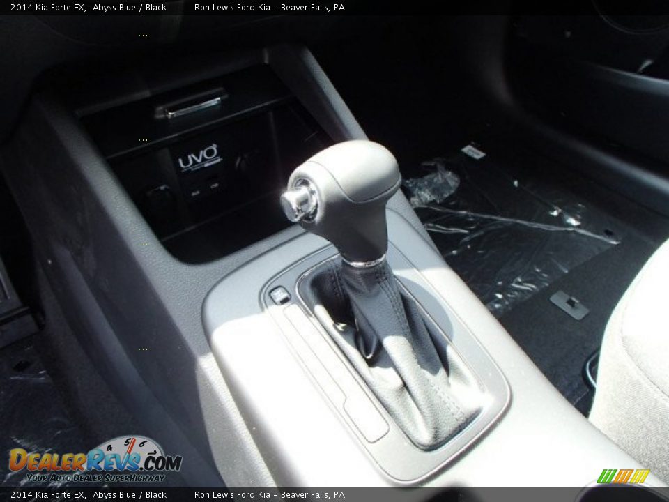 2014 Kia Forte EX Shifter Photo #17