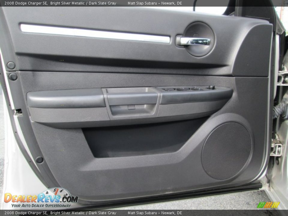 Door Panel of 2008 Dodge Charger SE Photo #12