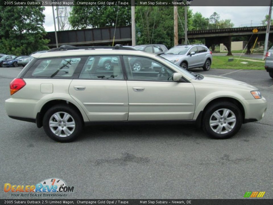 2005 Subaru Outback 2.5i Limited Wagon Champagne Gold Opal / Taupe Photo #5