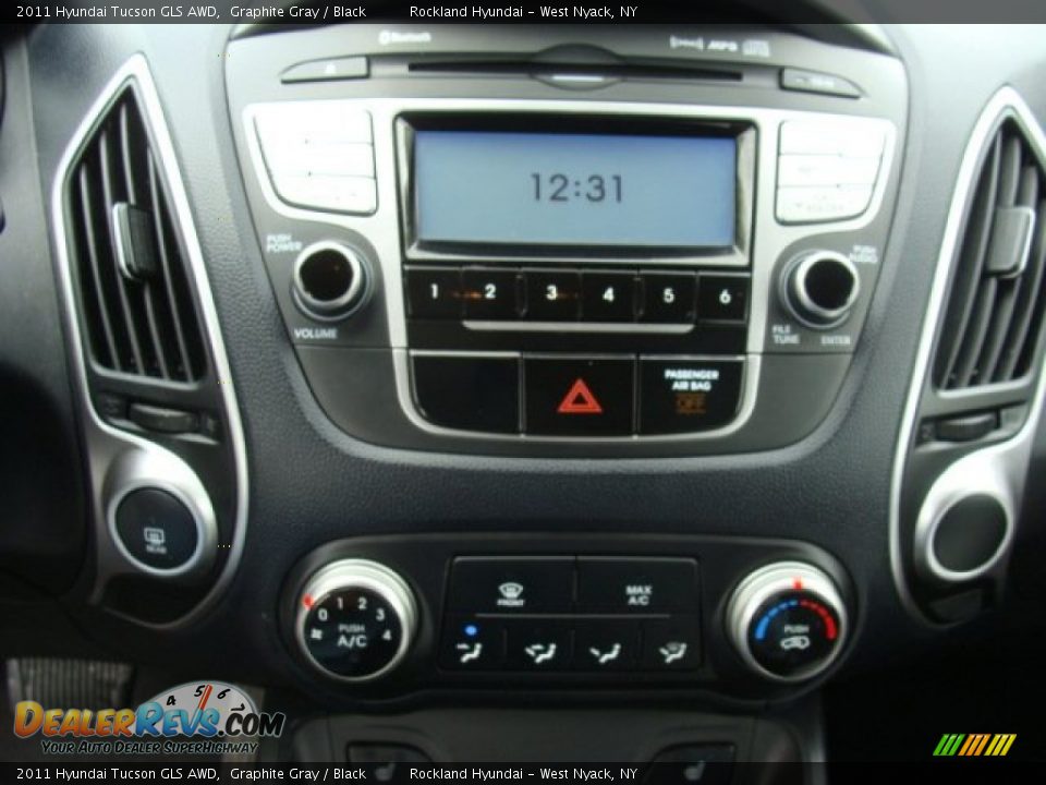 2011 Hyundai Tucson GLS AWD Graphite Gray / Black Photo #17