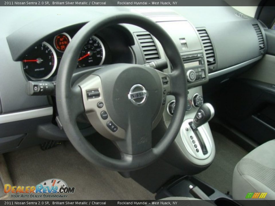 2011 Nissan Sentra 2.0 SR Brilliant Silver Metallic / Charcoal Photo #9