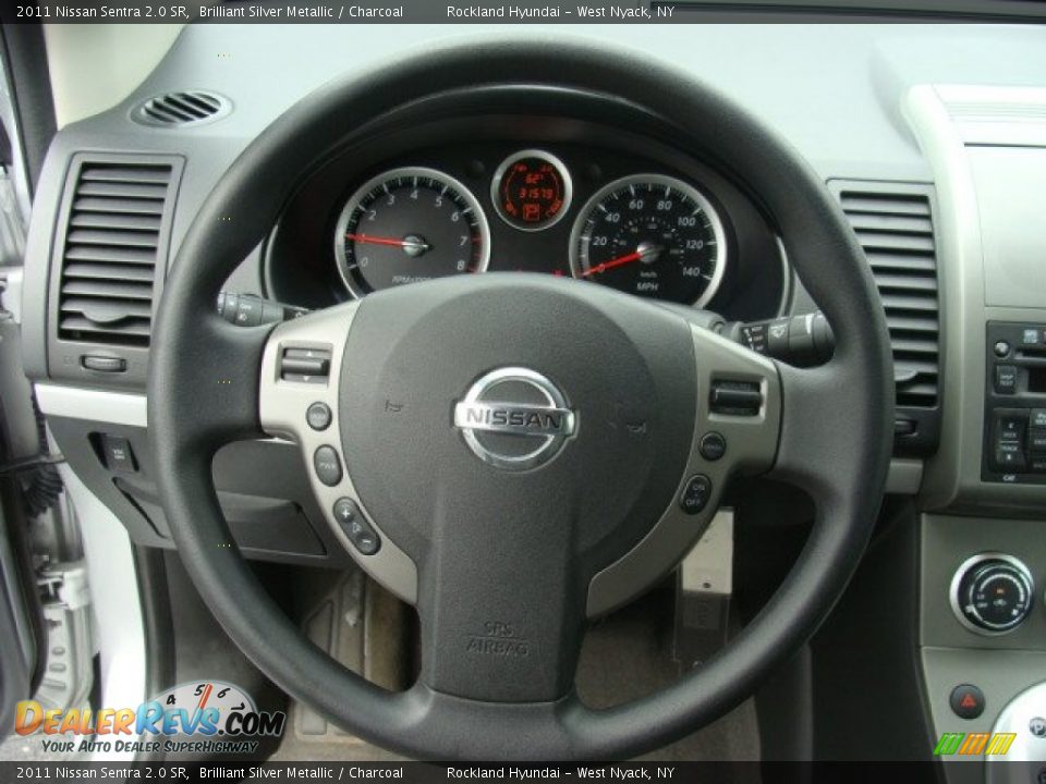 2011 Nissan Sentra 2.0 SR Brilliant Silver Metallic / Charcoal Photo #12