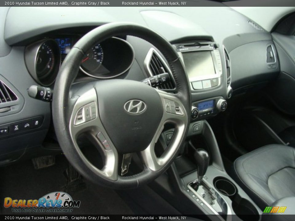 2010 Hyundai Tucson Limited AWD Graphite Gray / Black Photo #9