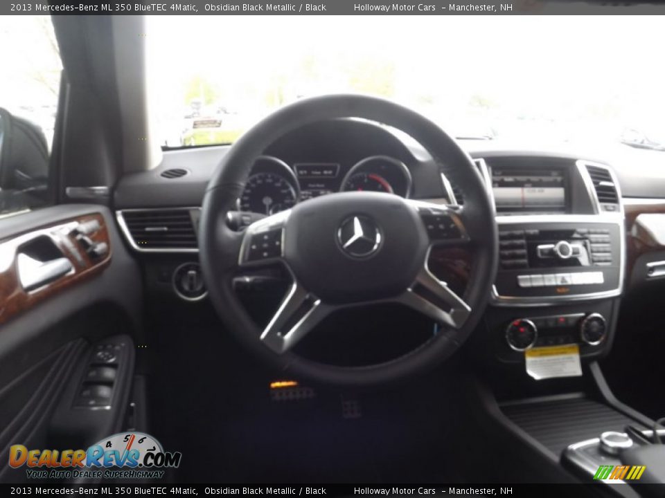 2013 Mercedes-Benz ML 350 BlueTEC 4Matic Obsidian Black Metallic / Black Photo #7