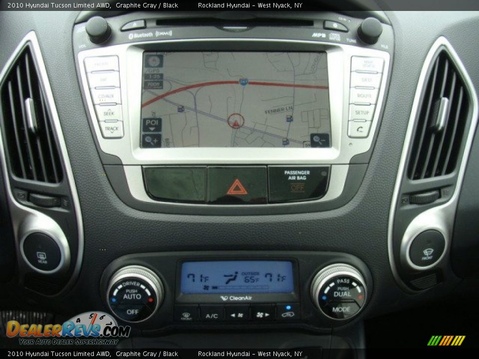 2010 Hyundai Tucson Limited AWD Graphite Gray / Black Photo #18