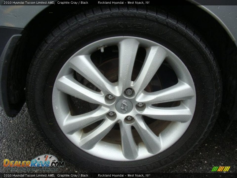 2010 Hyundai Tucson Limited AWD Graphite Gray / Black Photo #28