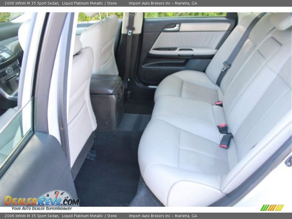 Rear Seat of 2006 Infiniti M 35 Sport Sedan Photo #15