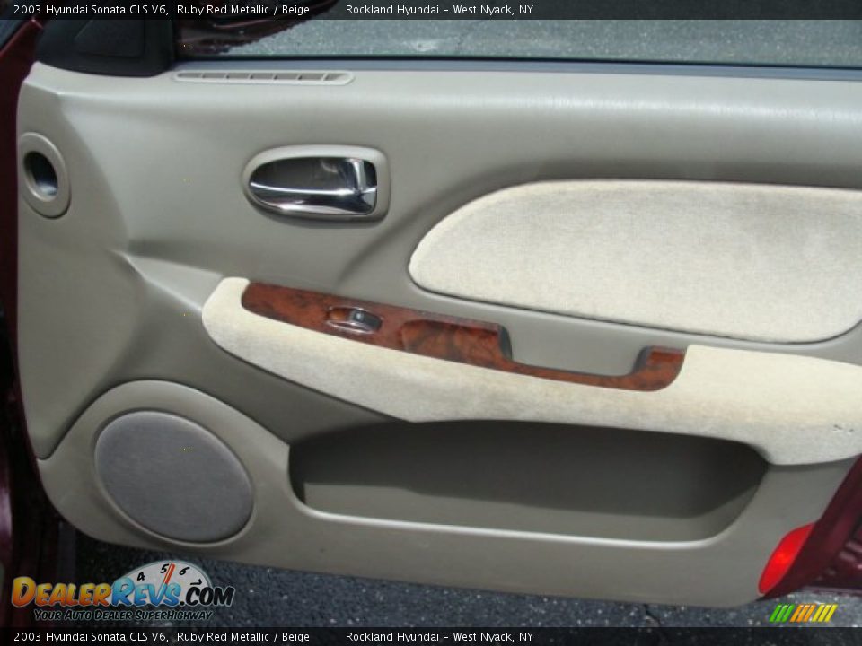 2003 Hyundai Sonata GLS V6 Ruby Red Metallic / Beige Photo #22