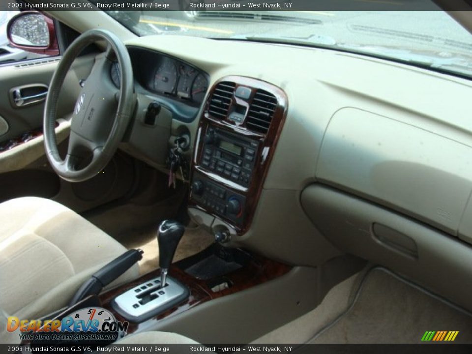2003 Hyundai Sonata GLS V6 Ruby Red Metallic / Beige Photo #23