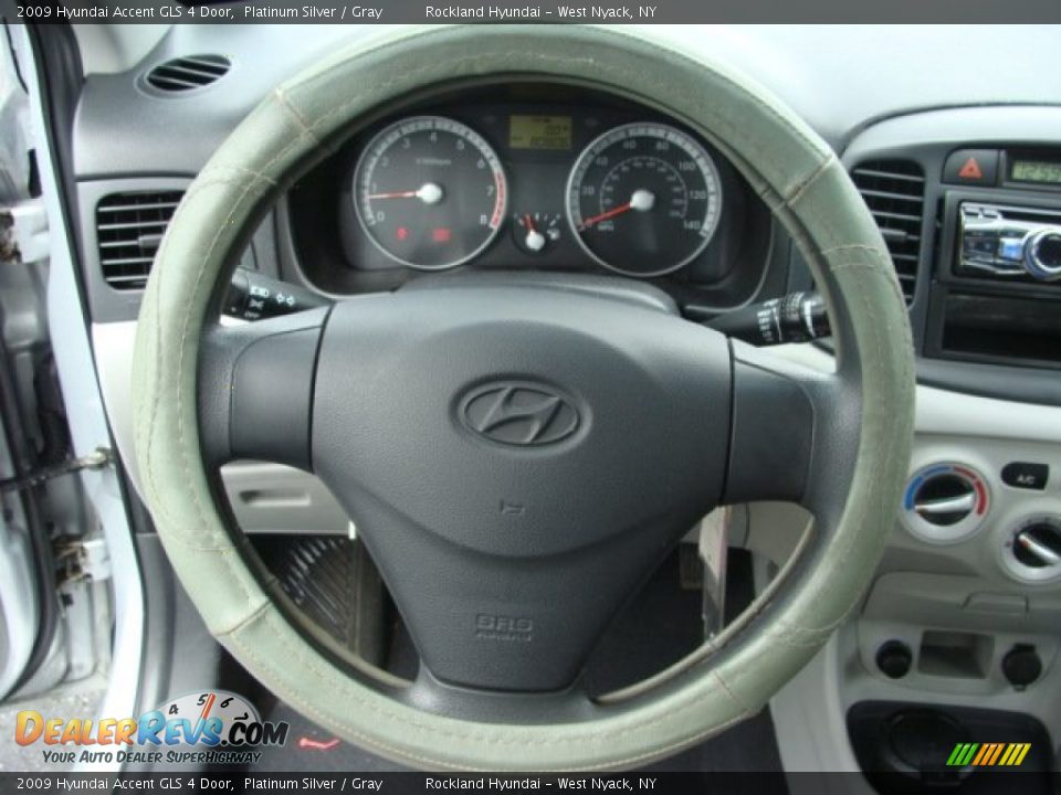 2009 Hyundai Accent GLS 4 Door Platinum Silver / Gray Photo #13