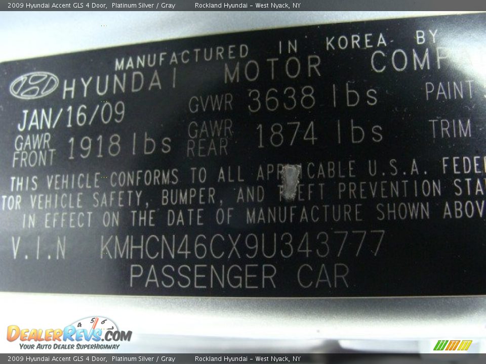 2009 Hyundai Accent GLS 4 Door Platinum Silver / Gray Photo #28