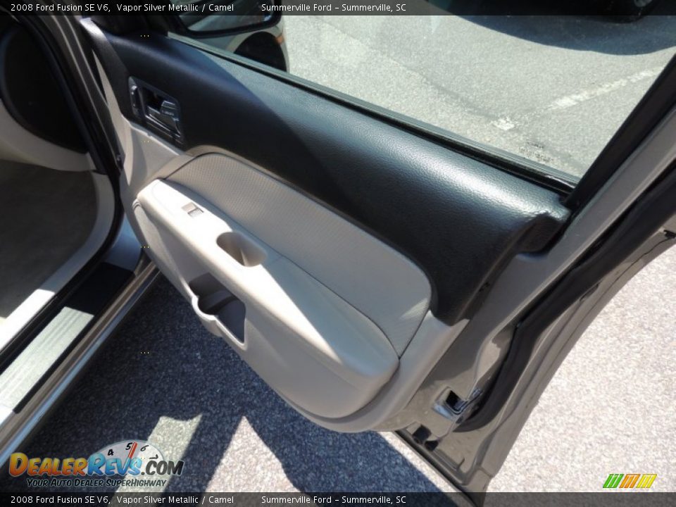 2008 Ford Fusion SE V6 Vapor Silver Metallic / Camel Photo #9