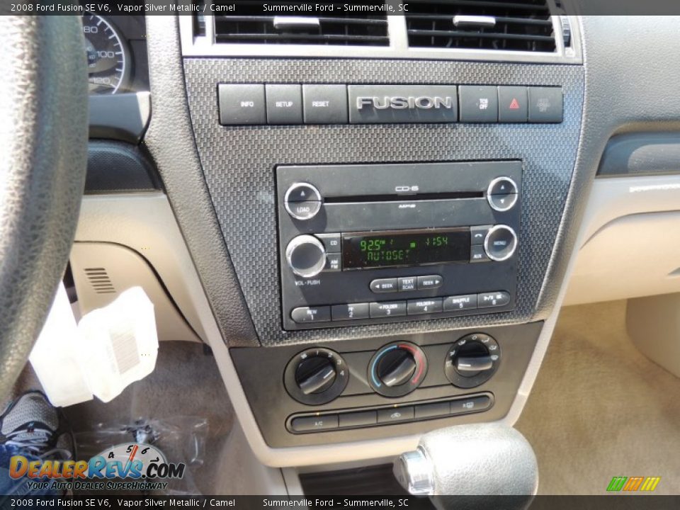 2008 Ford Fusion SE V6 Vapor Silver Metallic / Camel Photo #20